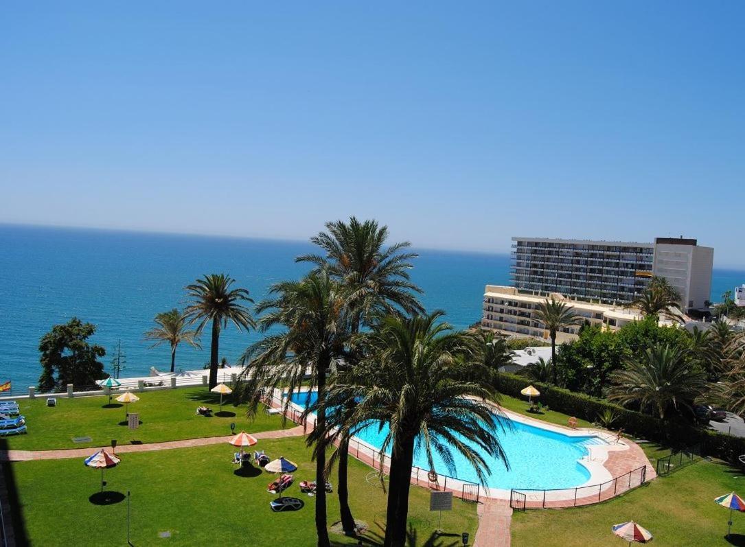 Apartamento Torre De La Roca Actual Torremolinos Exterior foto